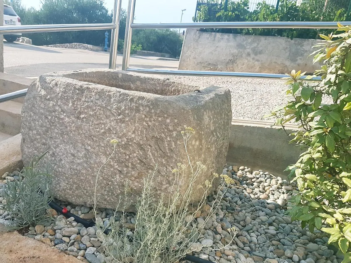 פונאנט Apartments Kiara בית הארחה