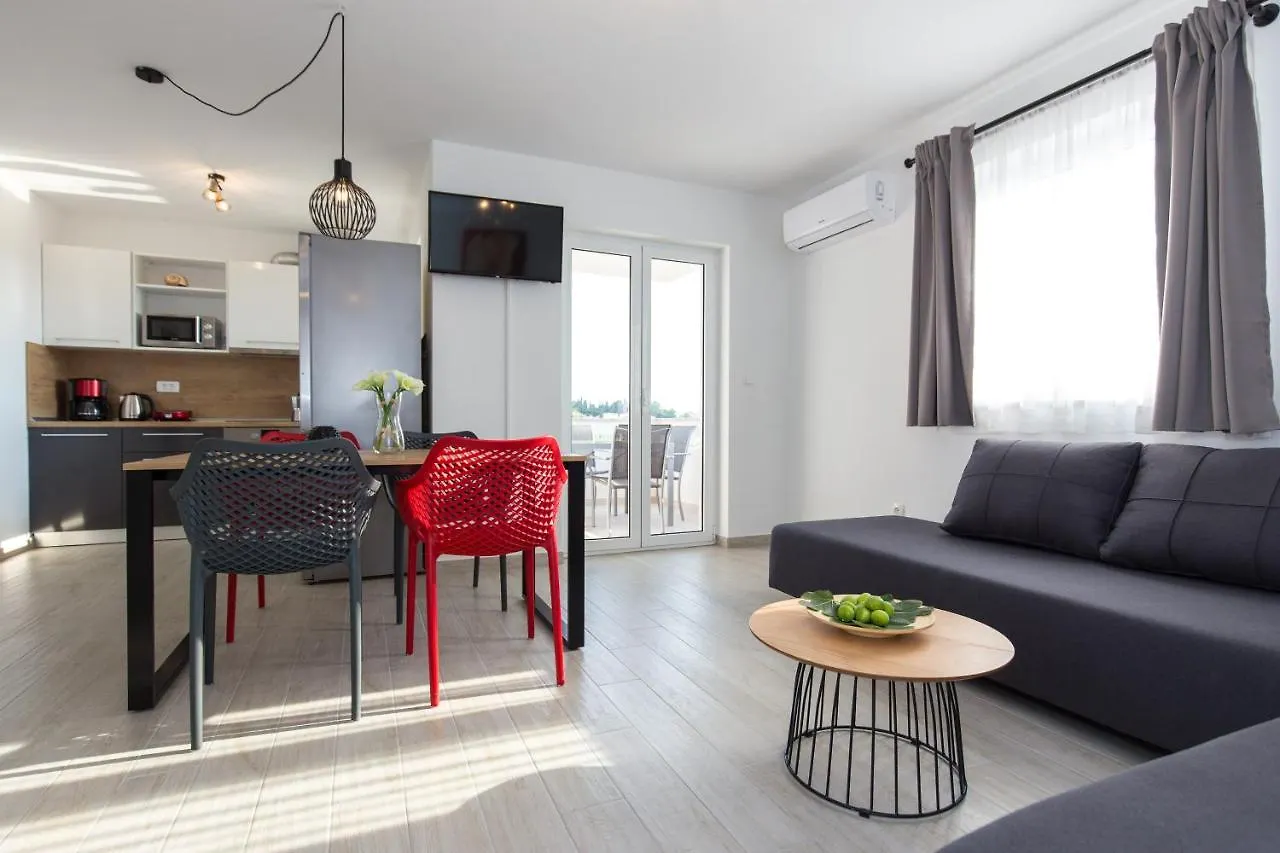 פונאנט Apartments Kiara 0*,  קרואטיה