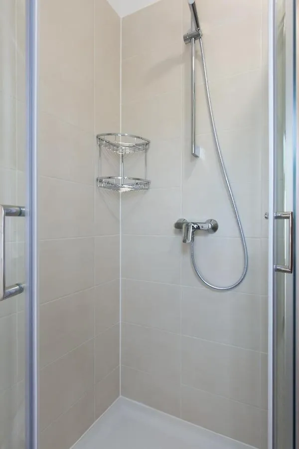 פונאנט Apartments Kiara בית הארחה